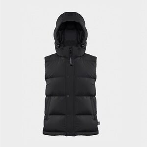 Aritzia Super Puff Vest - cliMATTE